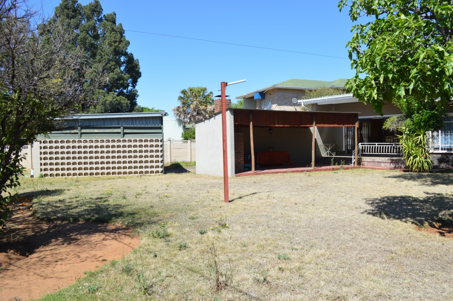 3 Bedroom Property for Sale in Komani Park Eastern Cape